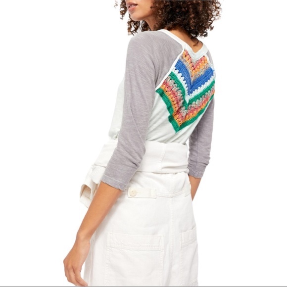 Free People Spring bound crochet Henley top NWT - Picture 3 of 8